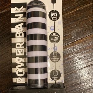 Splash Proof Power Bank Charger 2200mAh